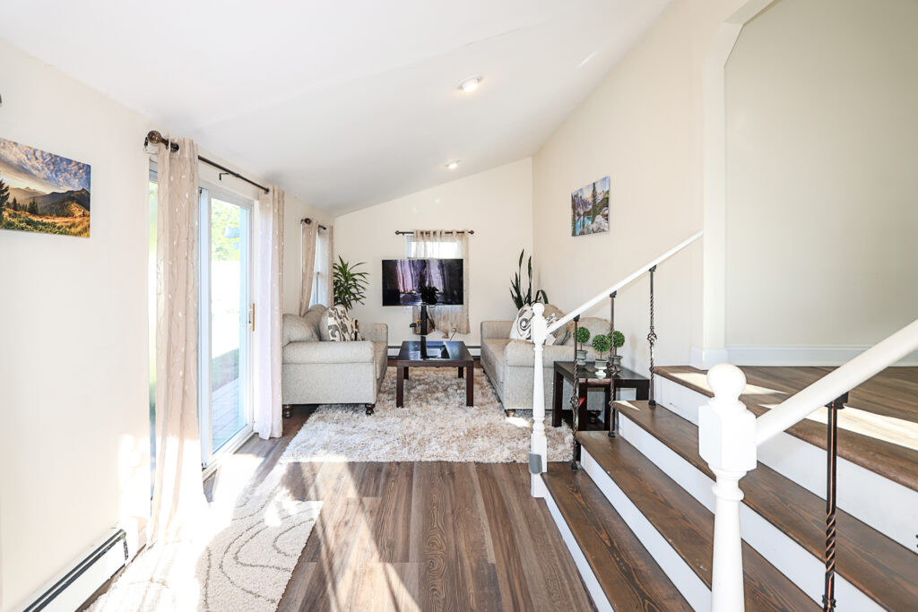 169 N Sixth St, Bethpage 15 169 N Sixth St, Bethpage 15