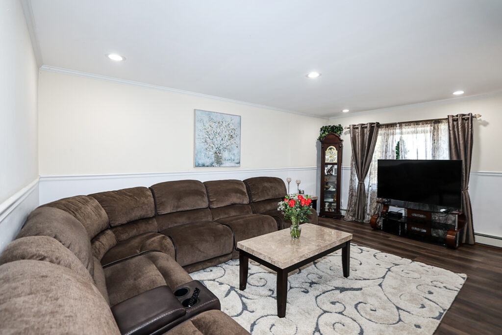 169 N Sixth St, Bethpage 6 169 N Sixth St, Bethpage 6